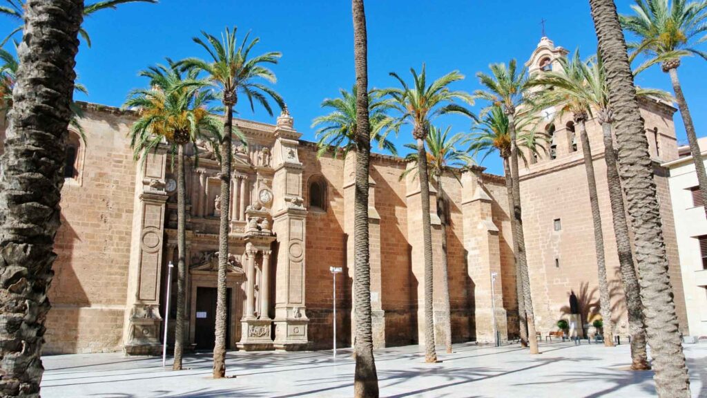 Administración de lotería en traspaso en Almería